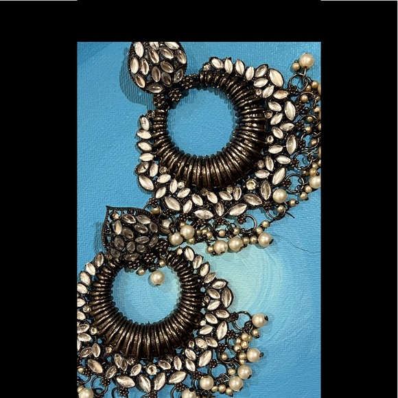 Brand new black metal or oxidized - Picture 1 of 2